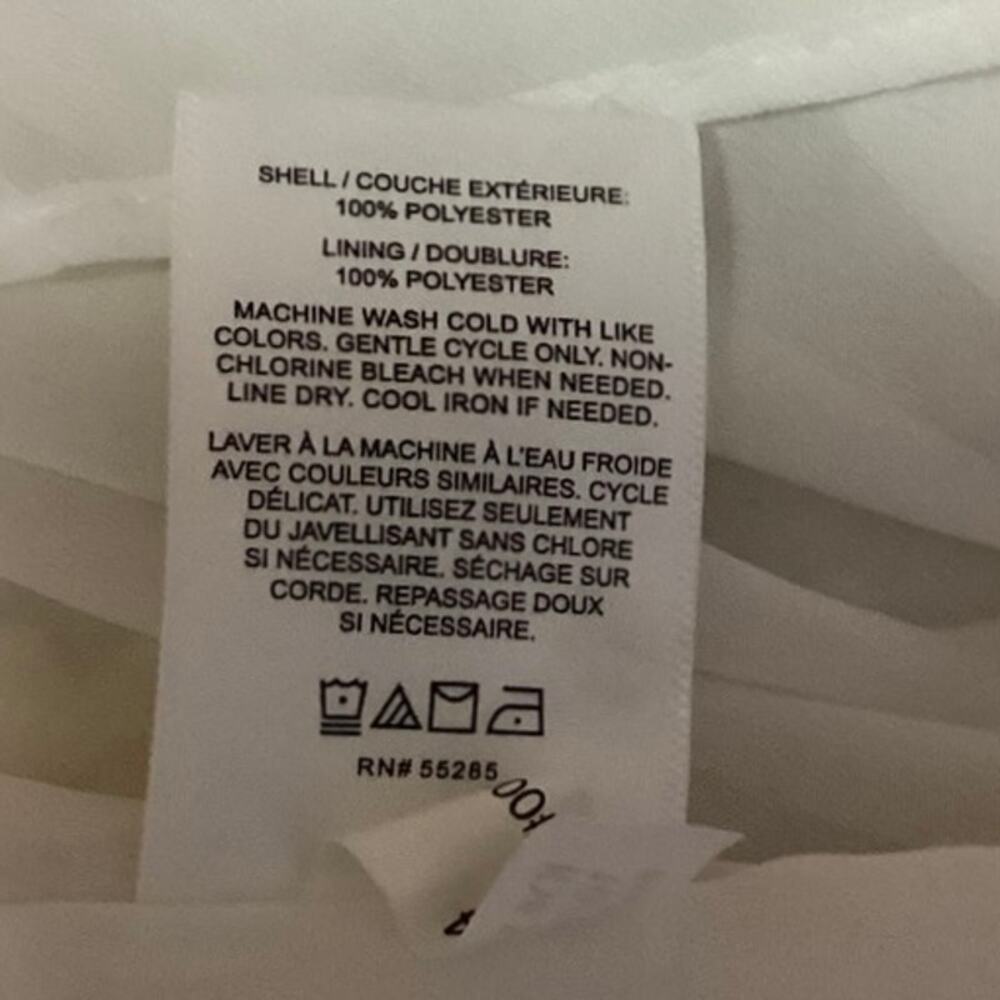 Express White Sweetheart Swiss Dot Balloon Sleeve… - image 4